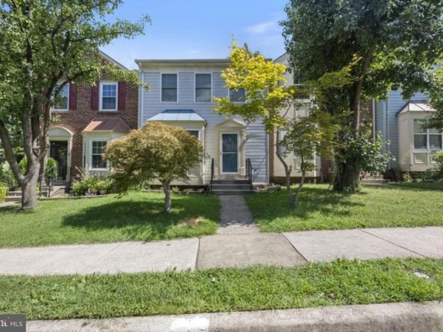 Townhouse for sale in Virginia