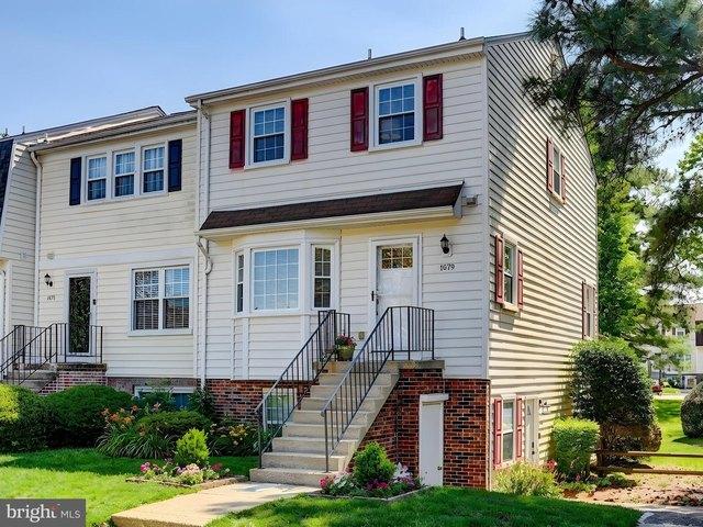 Condo for sale in Crofton, Maryland