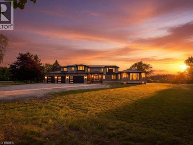 House for sale in Ontario