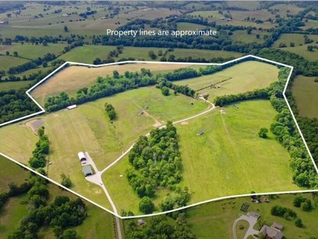 House for sale in Carlisle, Kentucky