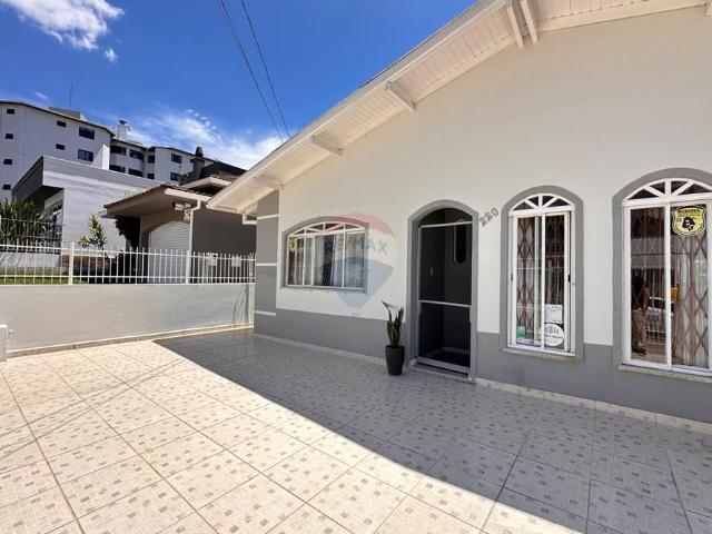Casa aluguel em Região Geográfica Imediata de Lages, Lages
