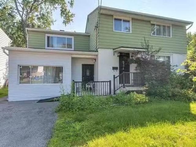House for sale in Pointe-claire