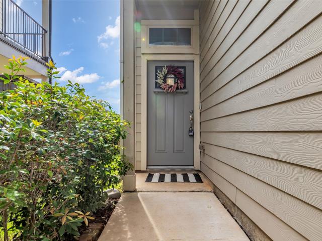 Townhouse for sale in Montgomery