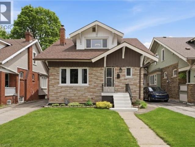 Property for sale in Ancaster, Ontario