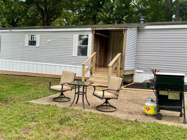 House for sale in Higbee, Missouri