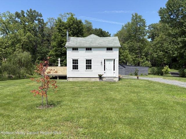 House for sale in Schodack Landing, New York