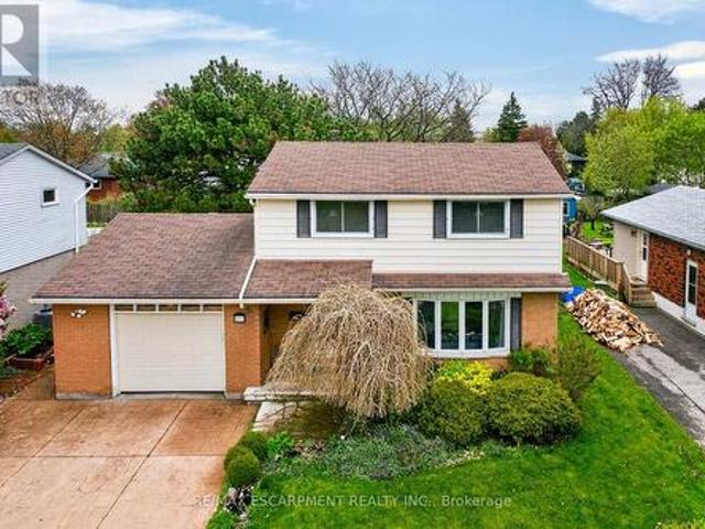 House for sale in Ancaster, Ontario