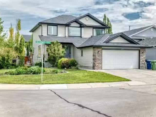 House for sale in Airdrie, Alberta