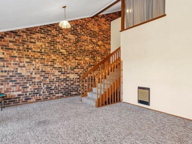 Townhouse for rent in Queanbeyan, New South Wales