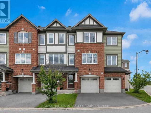 Townhouse for rent in Blackstone, Ottawa