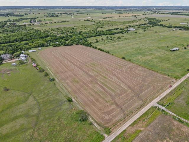 Land for sale in Covington, Texas