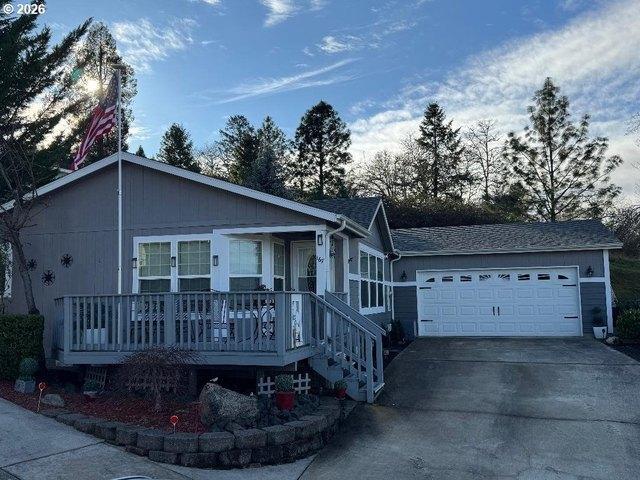 House for sale in Oregonia