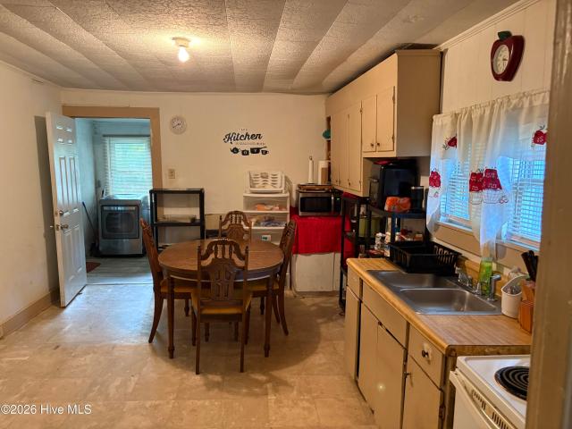House for sale in Pollocksville, North Carolina