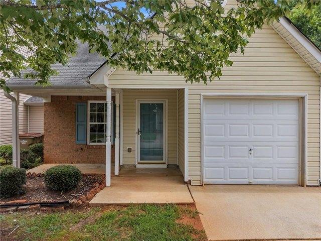 Townhouse for sale in Mcdonough, Georgia
