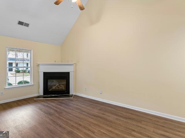 Townhouse for sale in Mcdonough