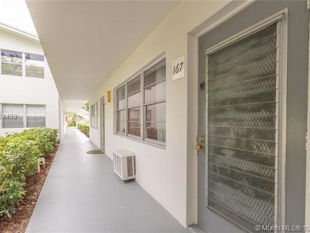 Condo for sale in Deerfield Beach, Florida