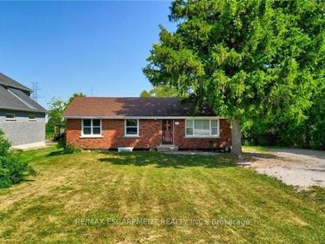 House for sale in Ancaster, Ontario