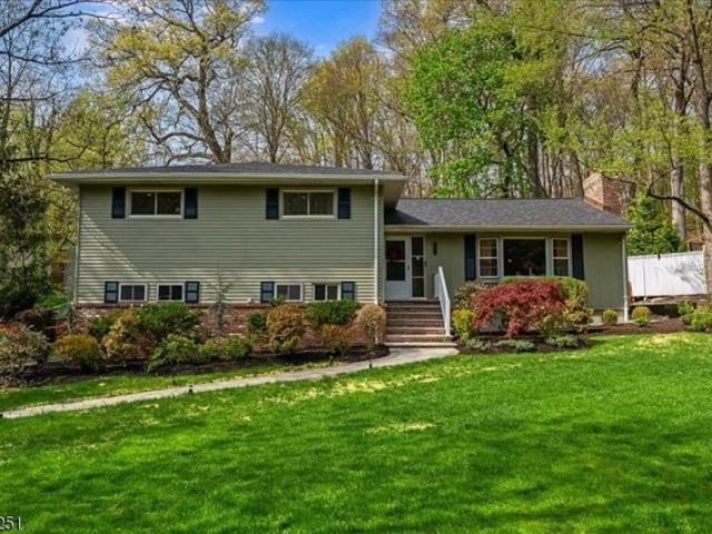 House for sale in New Providence, New Jersey