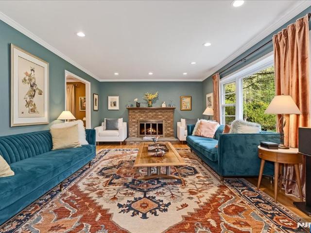 House for sale in New Providence, New Jersey
