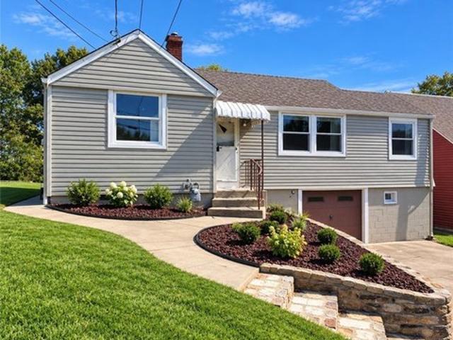 House for sale in St. Clairsville, Belmont County