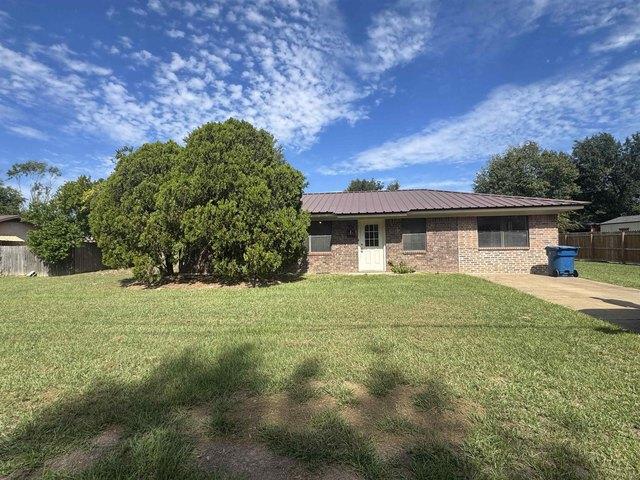 House for sale in Rusk, Cherokee County