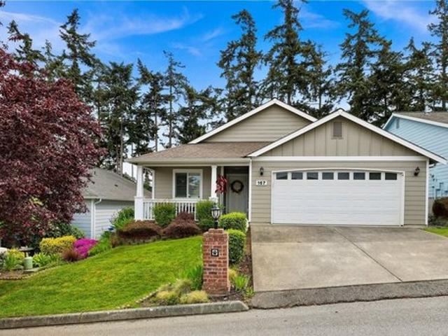 House for sale in Oak Harbor, Washington