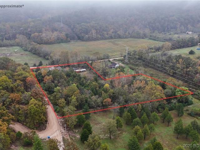 House for sale in Kaiser, Missouri