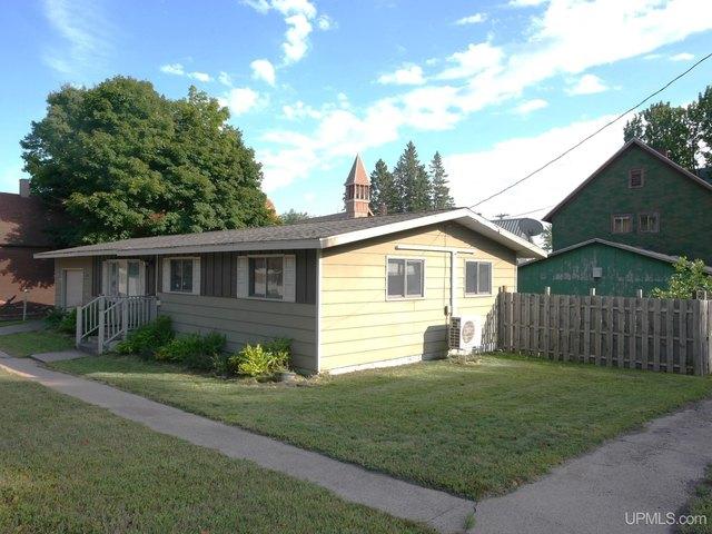 House for sale in Houghton, Michigan