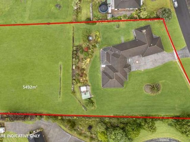 House for sale in Awhitu