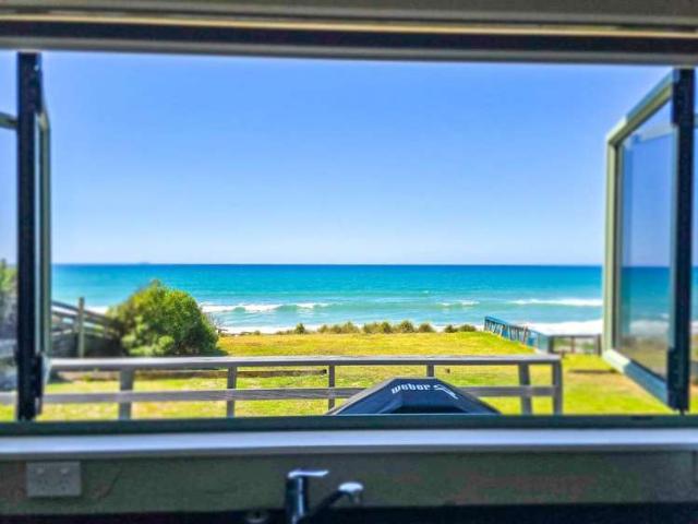 House for rent in Pukehina, Bay Of Plenty