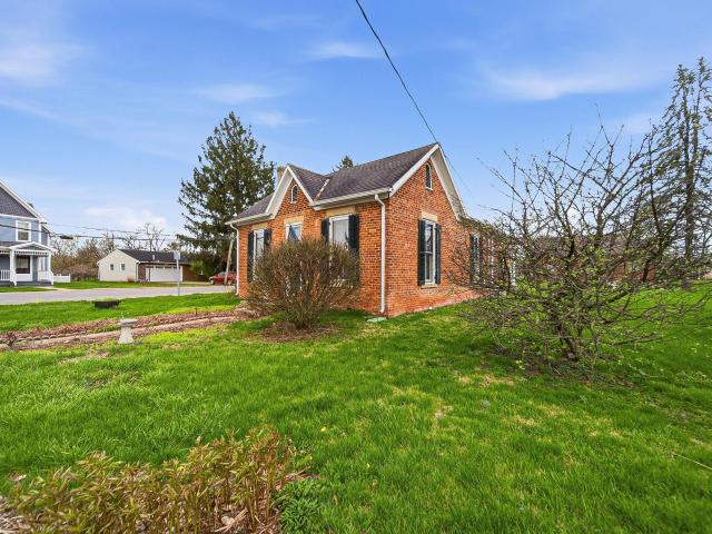 House for sale in West Jefferson, Ohio