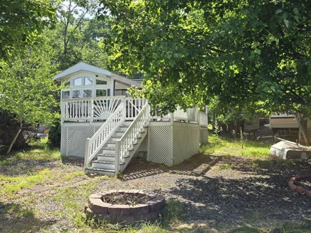 House for sale in Milford, Pennsylvania