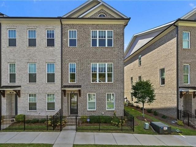 Townhouse for sale in Johns Creek, Fulton County