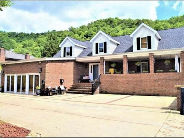 House for sale in Pikeville, Kentucky