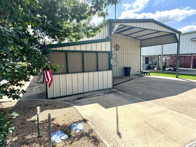House for sale in Whitney, Texas