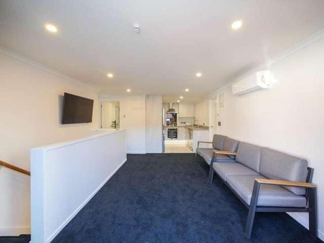 House for rent in Otakou