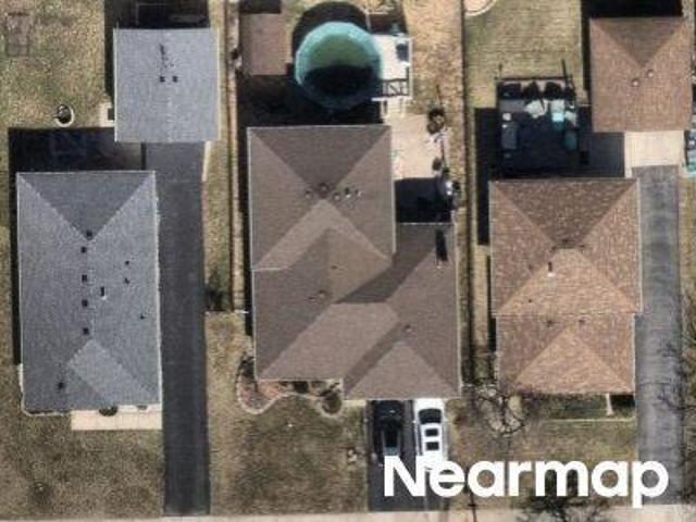 House for sale in Orland Hills, Illinois