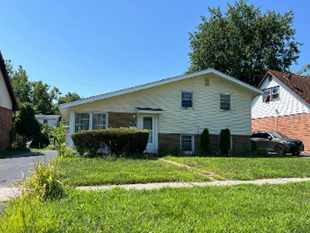 House for sale in Country Club Hills, Illinois