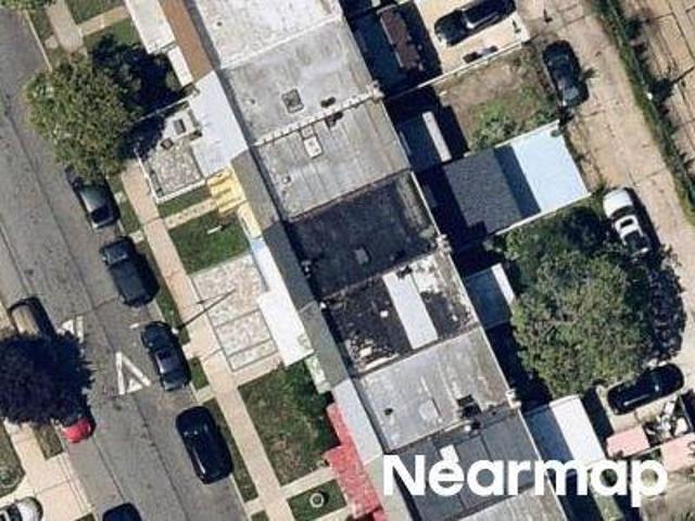 House for sale in Queens, Arverne