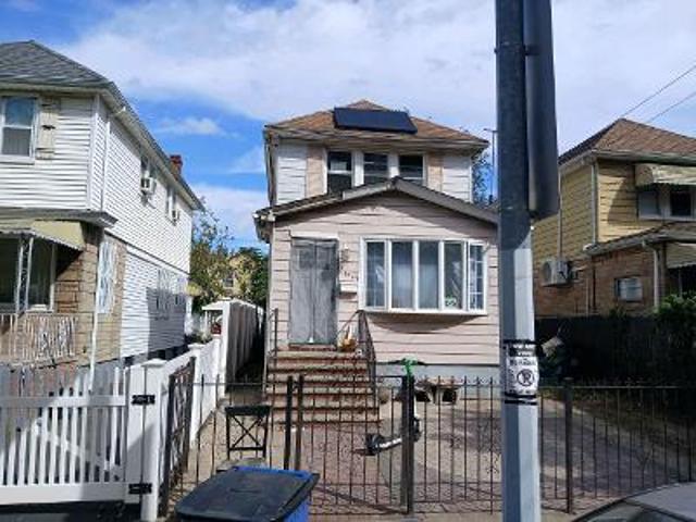 House for sale in Locust Manor, New York
