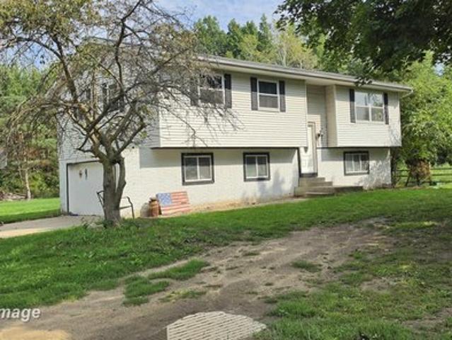 House for sale in Chesaning, Michigan