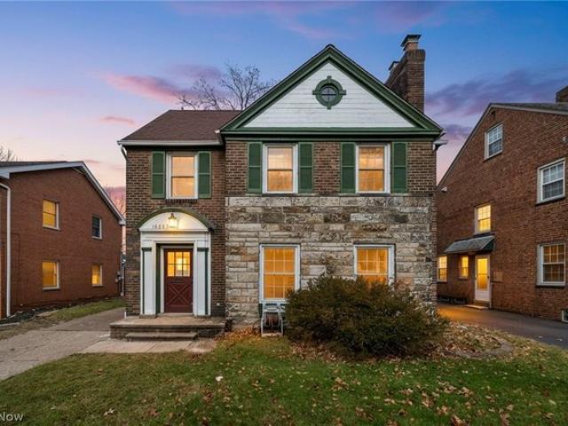House for sale in Sussex, Shaker Heights