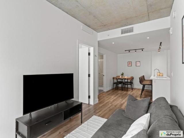 Room for rent in Ville-Marie, Montréal