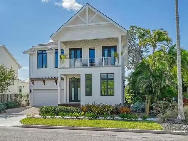 House for sale in Sarasota