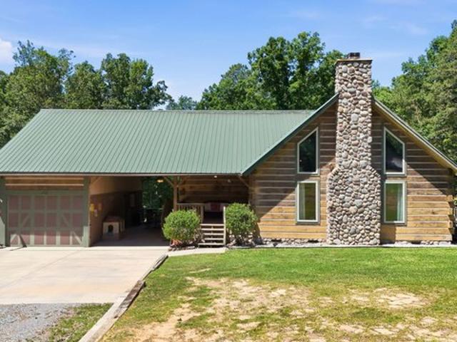House for sale in Sanford, North Carolina