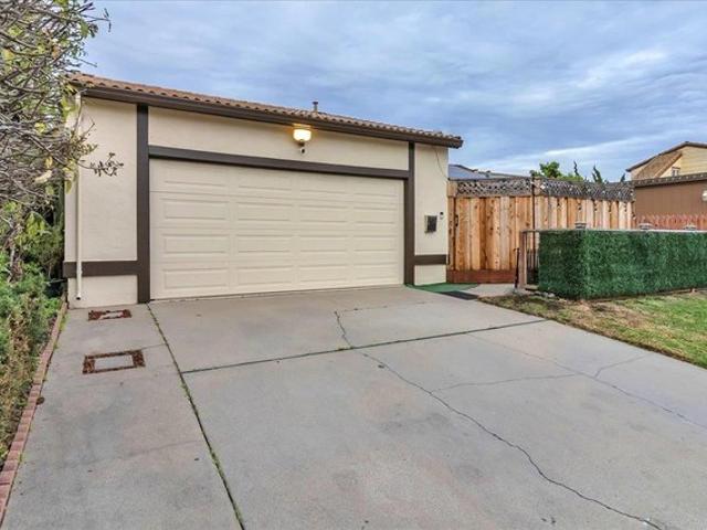 House for sale in Salinas, California