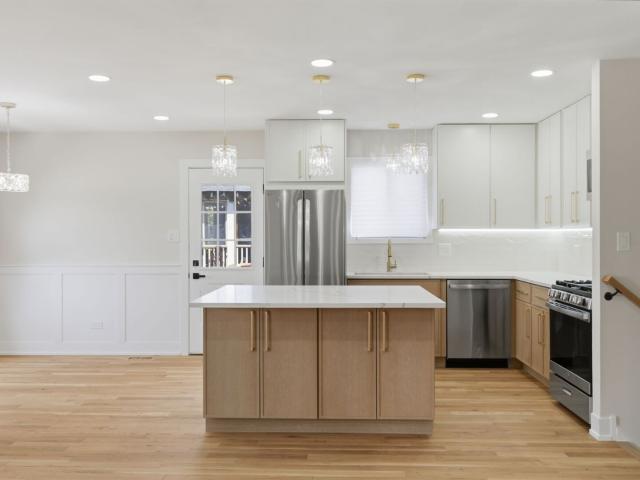 House for sale in Orland Hills, Illinois