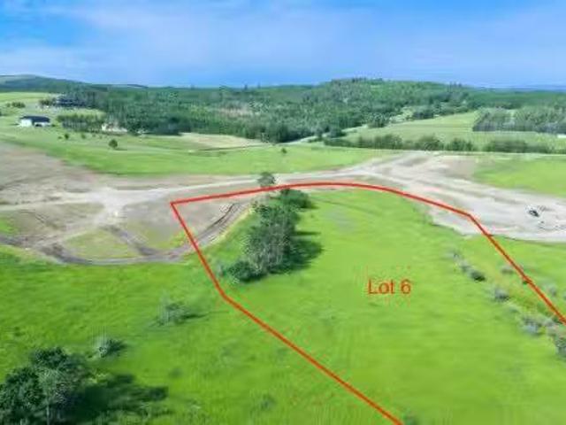 House for sale in Foothills County, Alberta