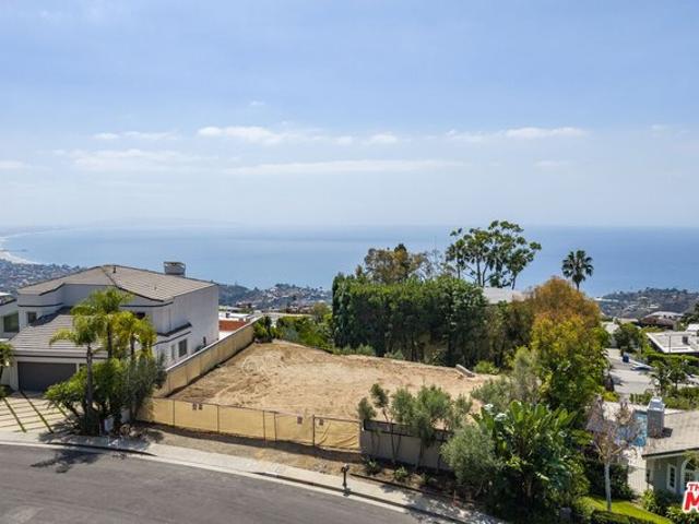 Land for sale in Los Angeles, Los Angeles County