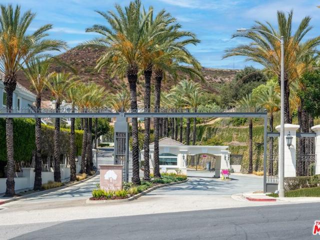 Land for sale in Canoga Park, California